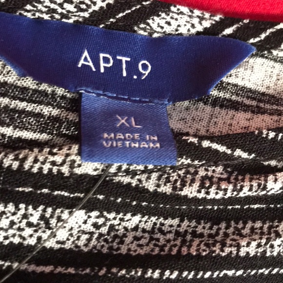 Button up black and white romper - Picture 3 of 5